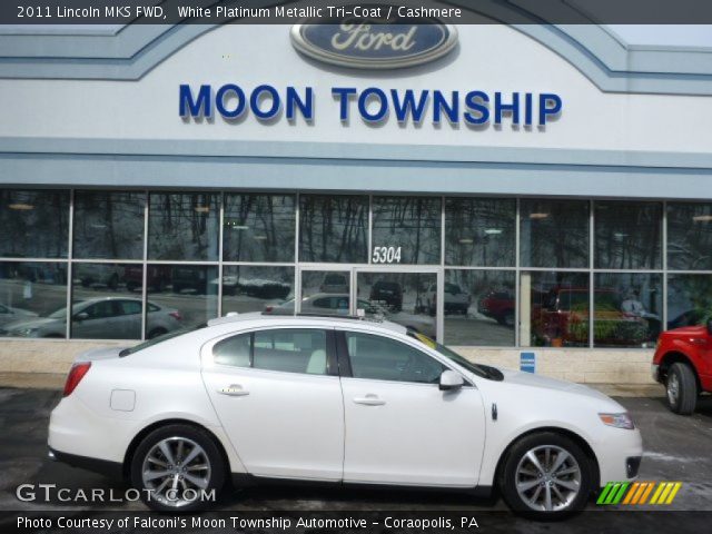 2011 Lincoln MKS FWD in White Platinum Metallic Tri-Coat