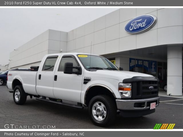 2010 Ford F250 Super Duty XL Crew Cab 4x4 in Oxford White