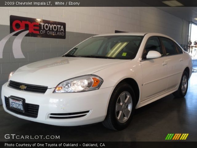 2009 Chevrolet Impala LT in White