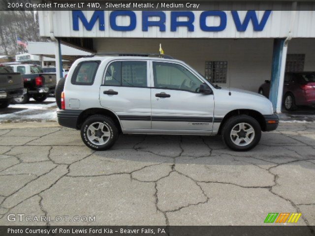 2004 Chevrolet Tracker LT 4WD in Silverleaf Metallic