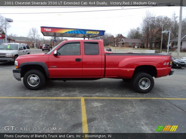 2001 Chevrolet Silverado 3500 LT Extended Cab 4x4 Dually in Victory Red