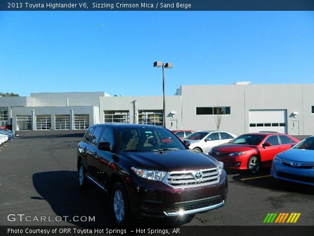 2013 Toyota Highlander V6 in Sizzling Crimson Mica