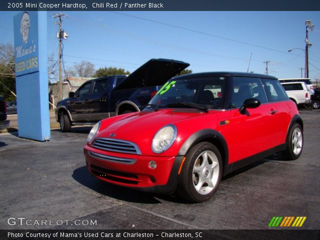 2005 Mini Cooper Hardtop in Chili Red