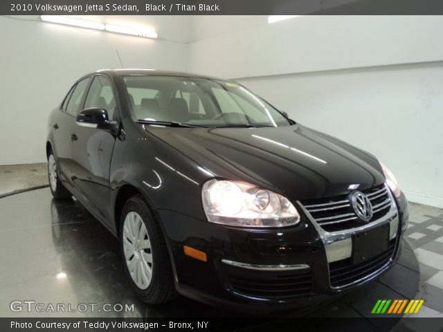 2010 Volkswagen Jetta S Sedan in Black