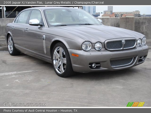 2008 Jaguar XJ Vanden Plas in Lunar Grey Metallic