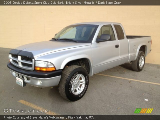 2003 Dodge Dakota Sport Club Cab 4x4 in Bright Silver Metallic