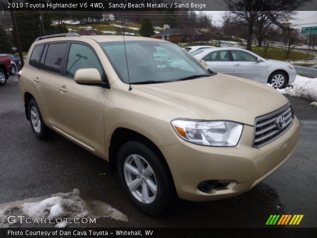 2010 Toyota Highlander V6 4WD in Sandy Beach Metallic