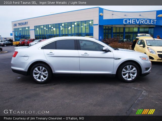 2010 Ford Taurus SEL in Ingot Silver Metallic