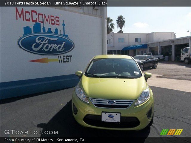 2013 Ford Fiesta SE Sedan in Lime Squeeze