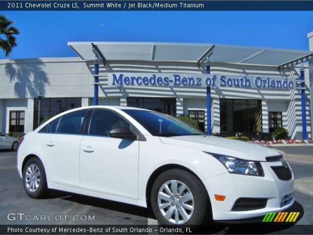 2011 Chevrolet Cruze LS in Summit White