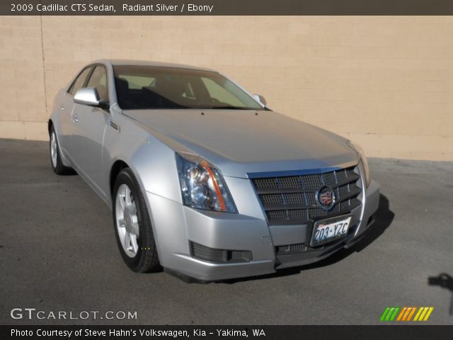 2009 Cadillac CTS Sedan in Radiant Silver