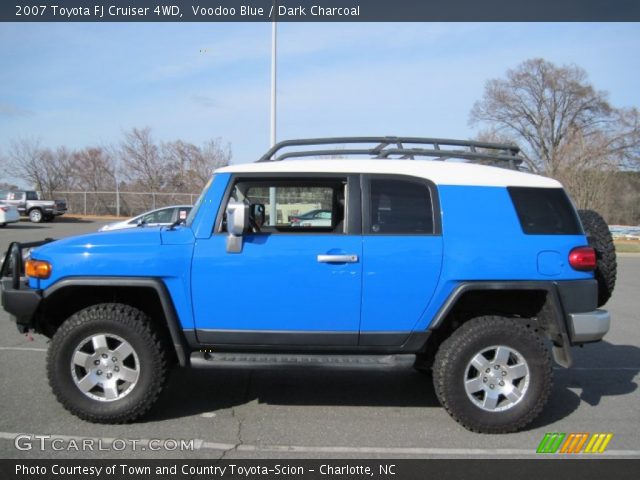 2007 Toyota FJ Cruiser 4WD in Voodoo Blue