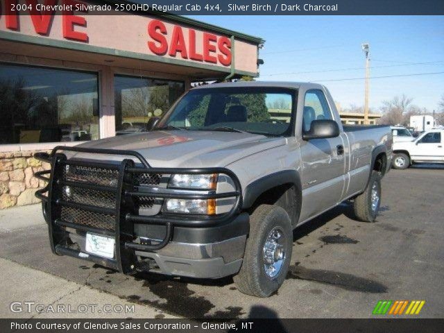 2004 Chevrolet Silverado 2500HD Regular Cab 4x4 in Silver Birch