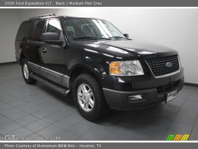 2006 Ford Expedition XLT in Black