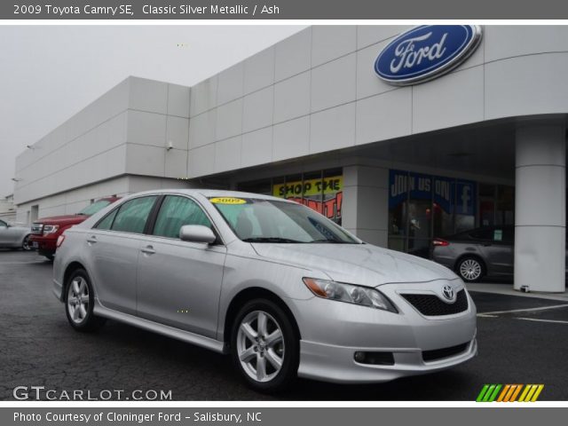 2009 Toyota Camry SE in Classic Silver Metallic