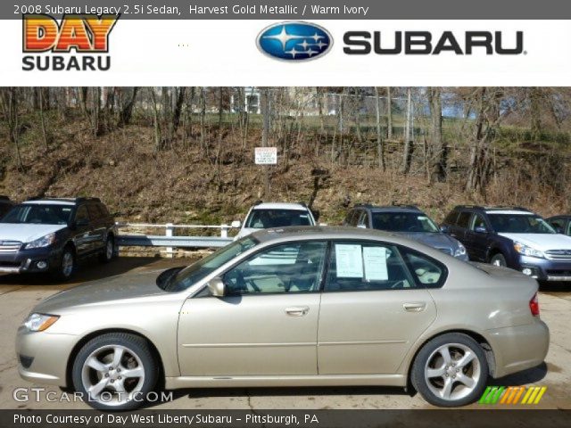 2008 Subaru Legacy 2.5i Sedan in Harvest Gold Metallic