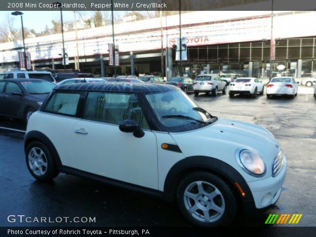 2008 Mini Cooper Hardtop in Pepper White
