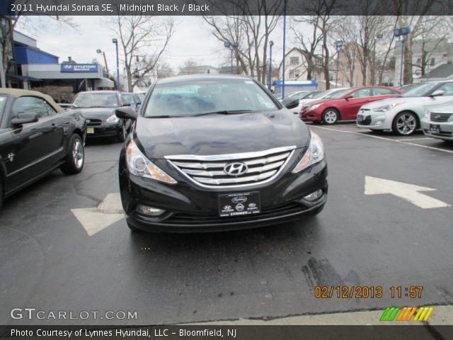 2011 Hyundai Sonata SE in Midnight Black