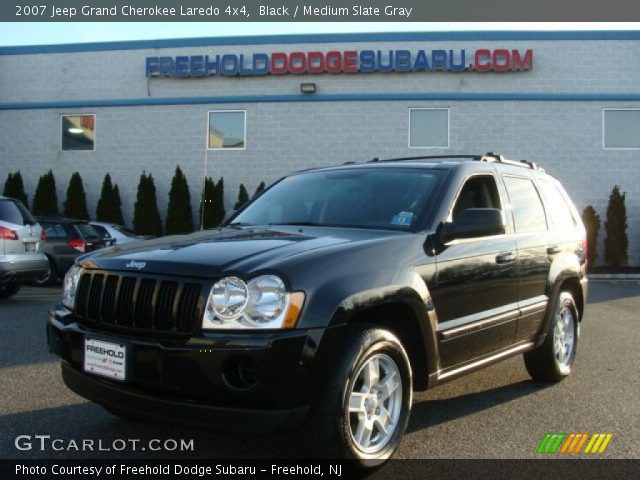 2007 Jeep Grand Cherokee Laredo 4x4 in Black