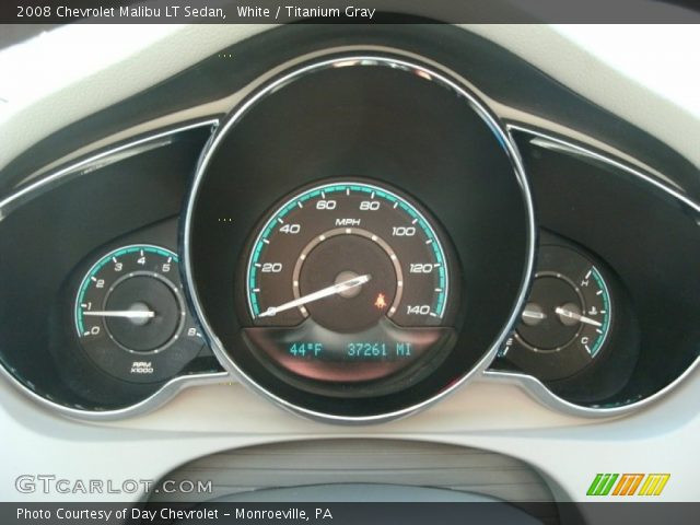 2008 Chevrolet Malibu LT Sedan in White