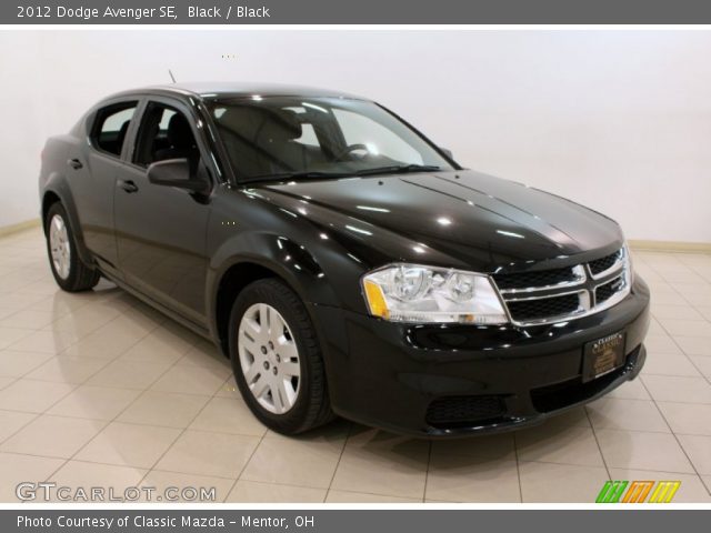 2012 Dodge Avenger SE in Black