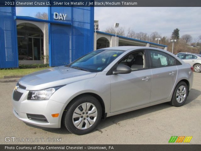 2013 Chevrolet Cruze LS in Silver Ice Metallic