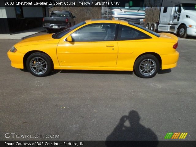 2003 Chevrolet Cavalier LS Sport Coupe in Yellow