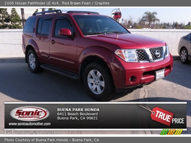 2006 Nissan Pathfinder LE 4x4 in Red Brawn Pearl