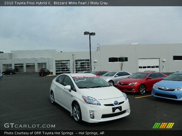 2010 Toyota Prius Hybrid V in Blizzard White Pearl