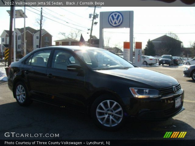 2012 Volkswagen Jetta SE Sedan in Black