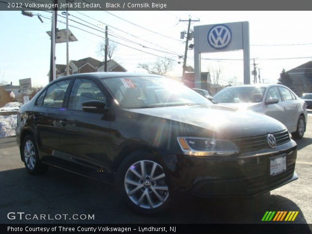 2012 Volkswagen Jetta SE Sedan in Black