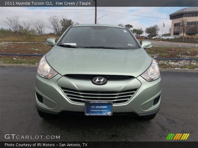 2011 Hyundai Tucson GLS in Kiwi Green