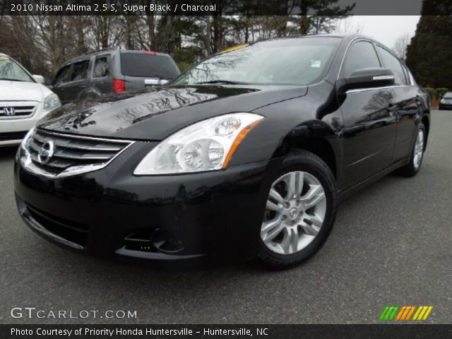 2010 Nissan Altima 2.5 S in Super Black