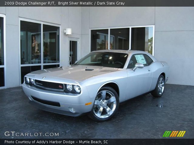 2009 Dodge Challenger R/T in Bright Silver Metallic