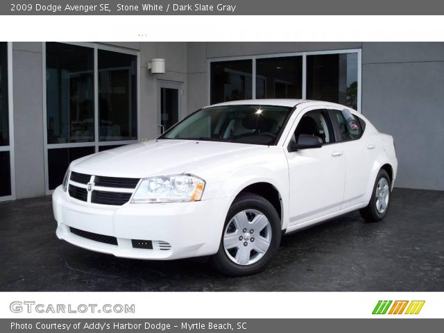 2009 Dodge Avenger SE in Stone White