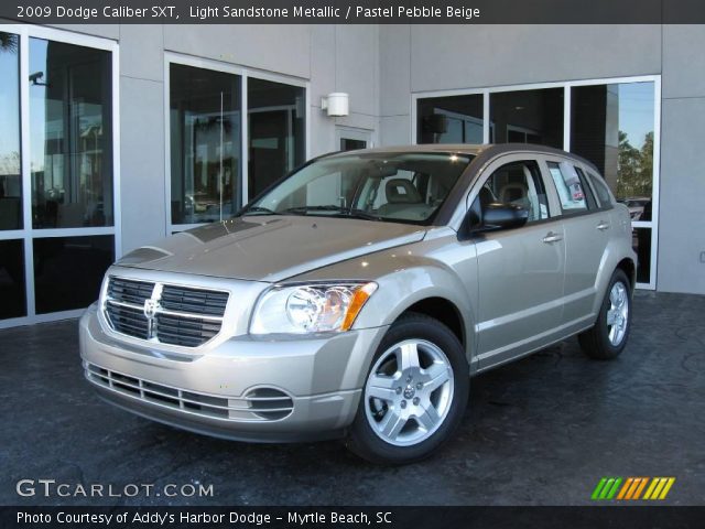 2009 Dodge Caliber SXT in Light Sandstone Metallic