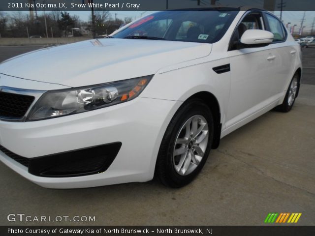 2011 Kia Optima LX in Snow White Pearl
