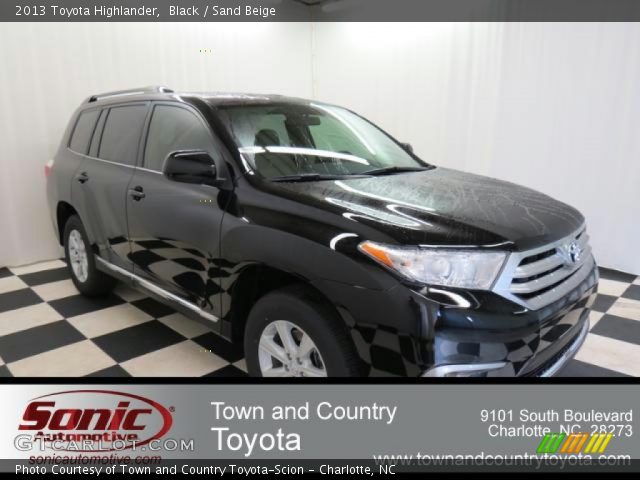 2013 Toyota Highlander  in Black
