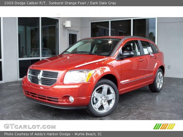 2009 Dodge Caliber R/T in Sunburst Orange Pearl