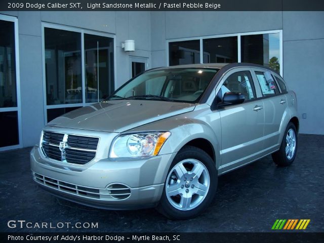 2009 Dodge Caliber SXT in Light Sandstone Metallic