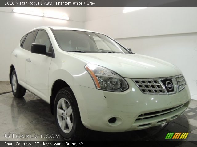 2010 Nissan Rogue S AWD in Phantom White