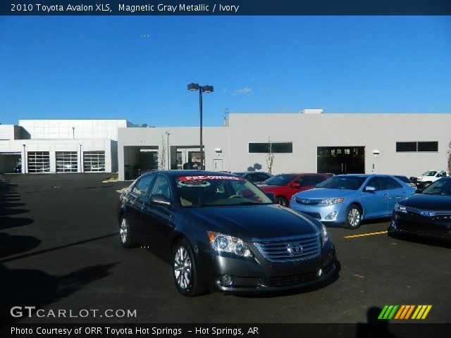 2010 Toyota Avalon XLS in Magnetic Gray Metallic