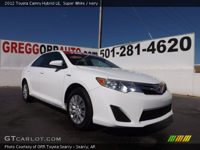 2012 Toyota Camry Hybrid LE in Super White