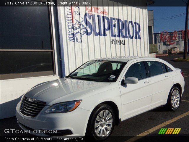 2012 Chrysler 200 LX Sedan in Bright White