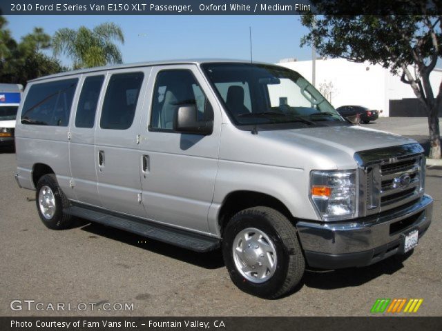 2010 Ford E Series Van E150 XLT Passenger in Oxford White