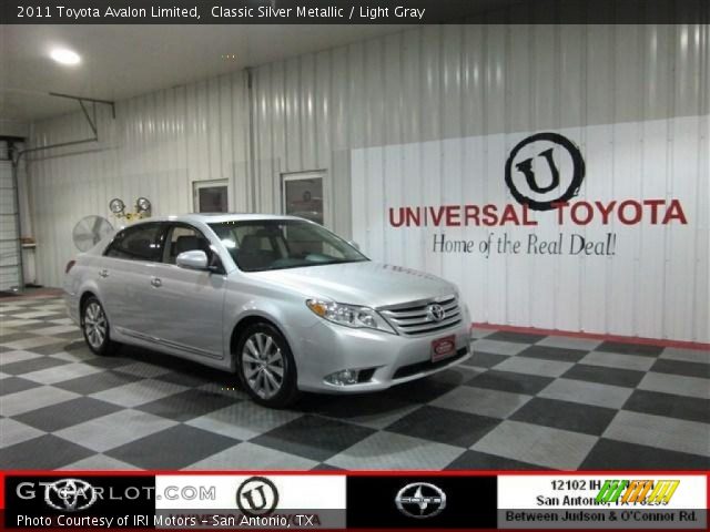 2011 Toyota Avalon Limited in Classic Silver Metallic