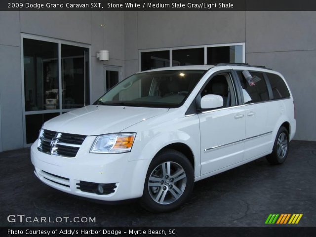 2009 Dodge Grand Caravan SXT in Stone White