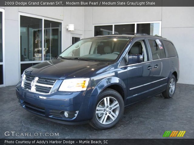 2009 Dodge Grand Caravan SXT in Modern Blue Pearl