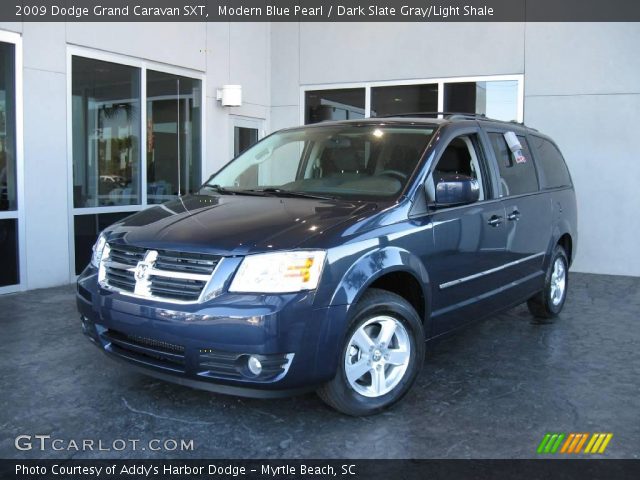 2009 Dodge Grand Caravan SXT in Modern Blue Pearl