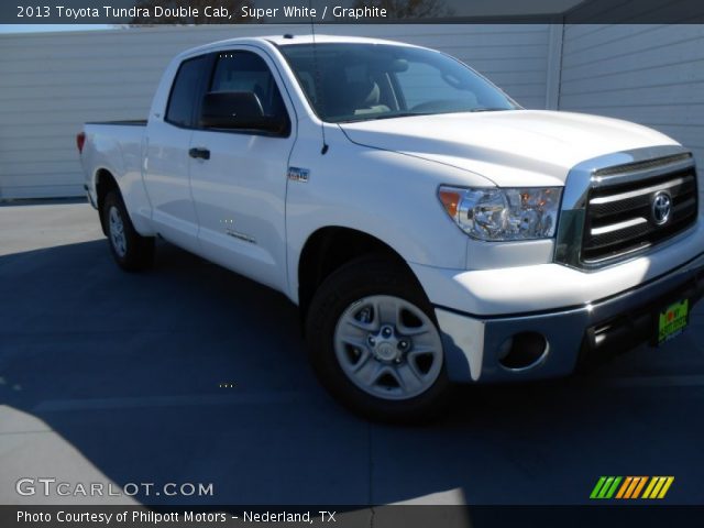 2013 Toyota Tundra Double Cab in Super White
